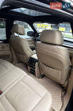 Внедорожник / Кроссовер BMW X5 2012 в 