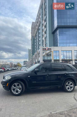Внедорожник / Кроссовер BMW X5 2012 в 