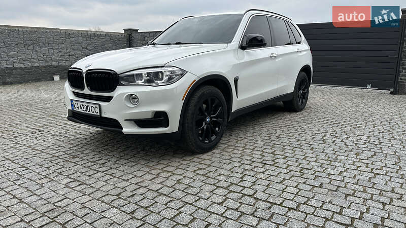 Внедорожник / Кроссовер BMW X5 2016 в 