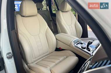 Внедорожник / Кроссовер BMW X5 2019 в 
