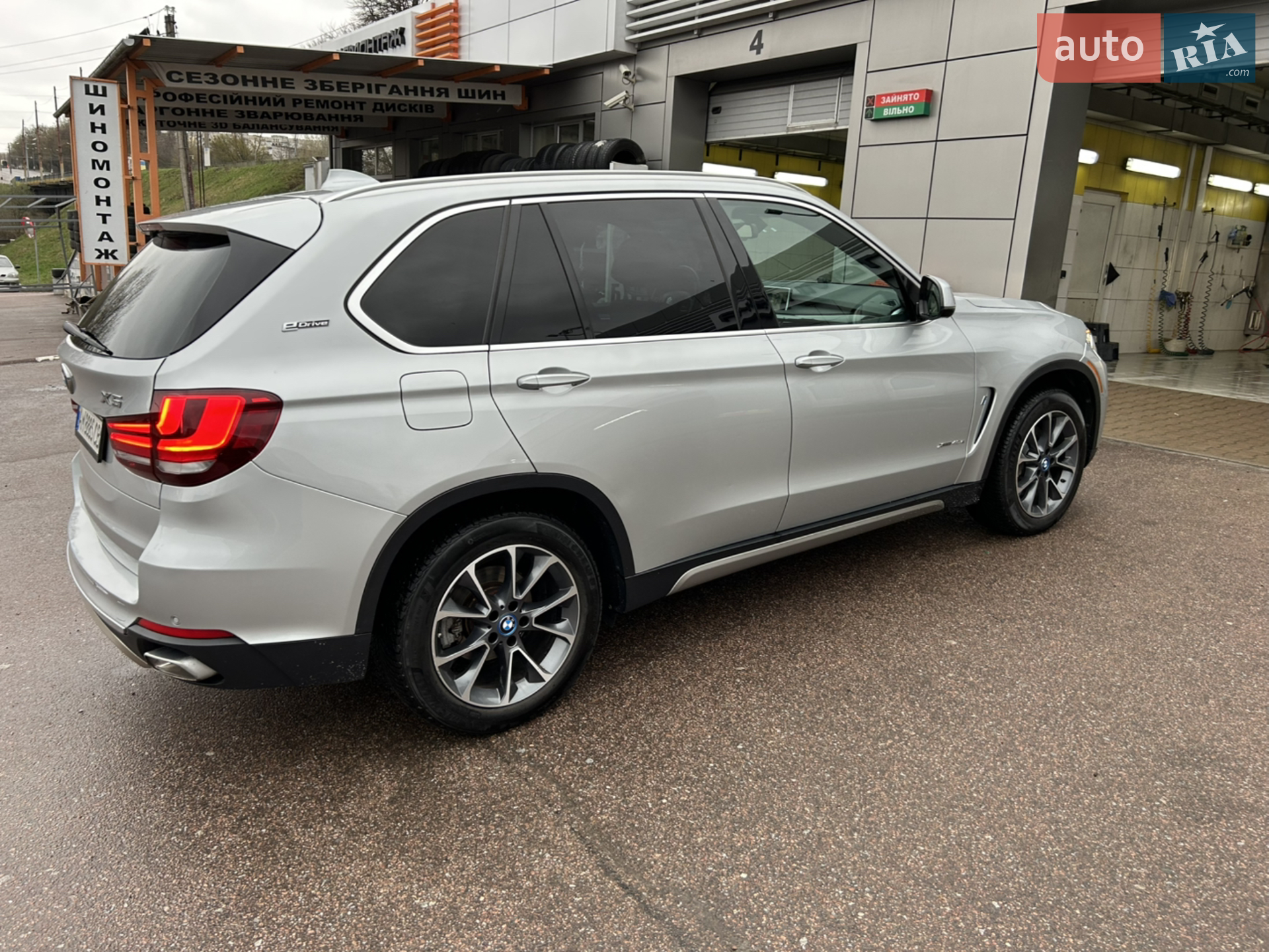 2017 BMW X5 - мініатюра 13