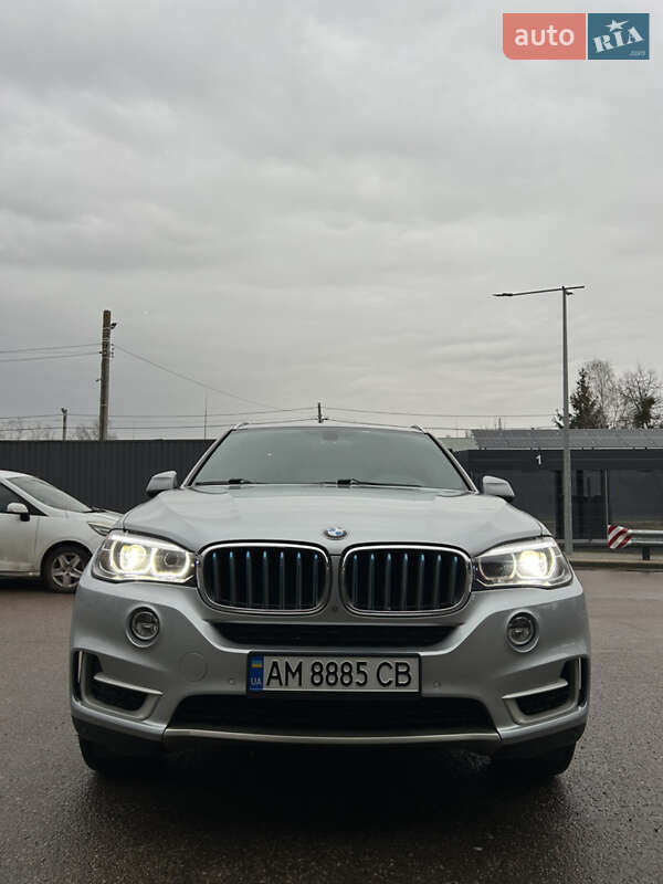 Позашляховик / Кросовер BMW X5 2017 в Житомирі