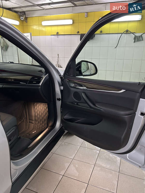 Позашляховик / Кросовер BMW X5 2017 в Житомирі