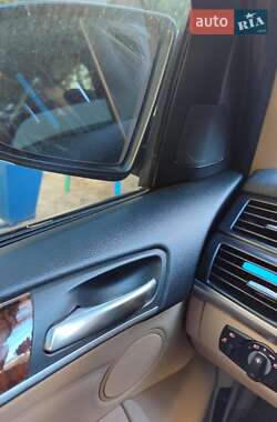 Внедорожник / Кроссовер BMW X5 2011 в 
