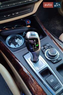 Внедорожник / Кроссовер BMW X5 2011 в 