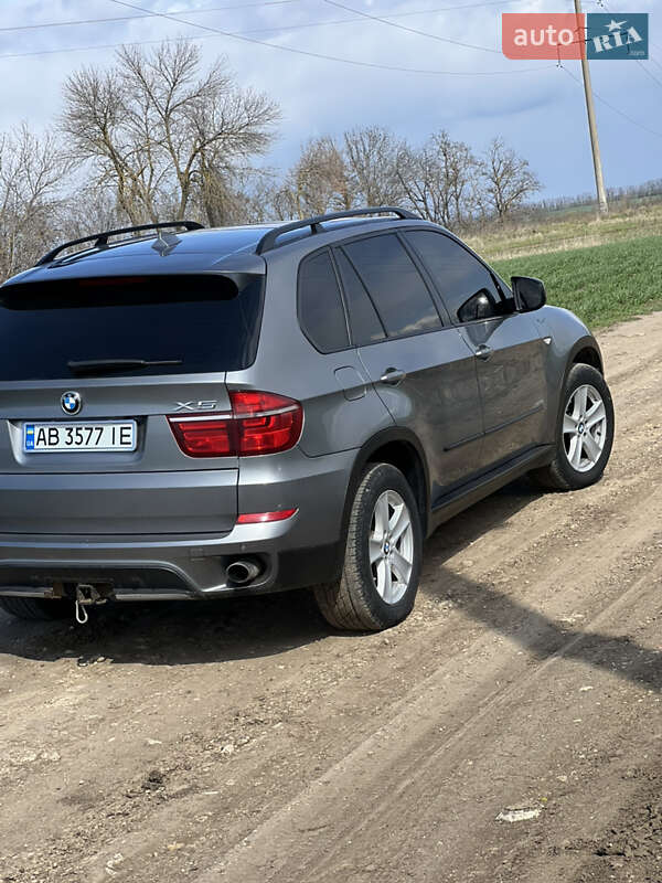Внедорожник / Кроссовер BMW X5 2012 в Томашполе
