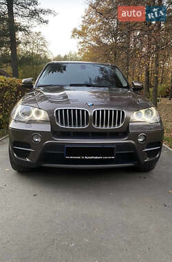 Внедорожник / Кроссовер BMW X5 2011 в 