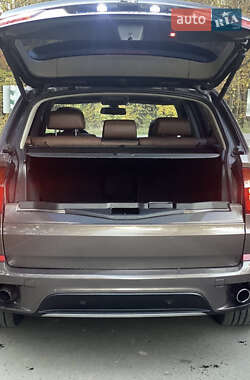 Внедорожник / Кроссовер BMW X5 2011 в 