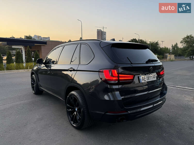 Позашляховик / Кросовер BMW X5 2014 в Дніпрі