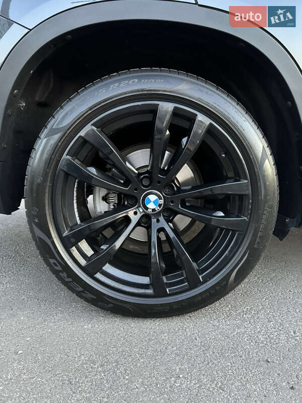 Позашляховик / Кросовер BMW X5 2014 в Дніпрі