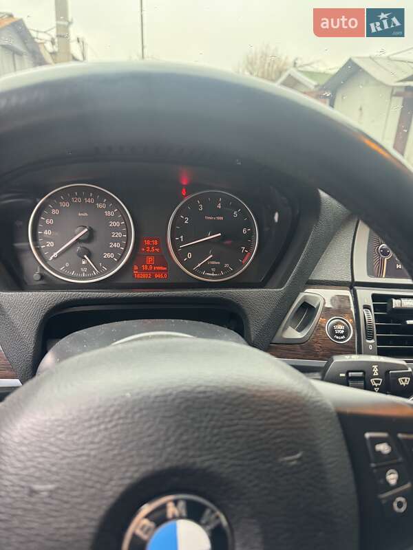 Позашляховик / Кросовер BMW X5 2012 в Черкасах