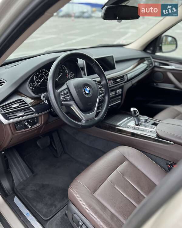 Позашляховик / Кросовер BMW X5 2016 в Одесі
