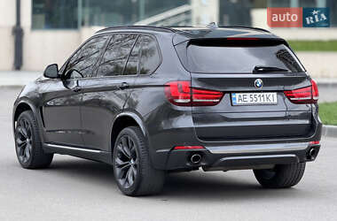 Позашляховик / Кросовер BMW X5 2014 в 