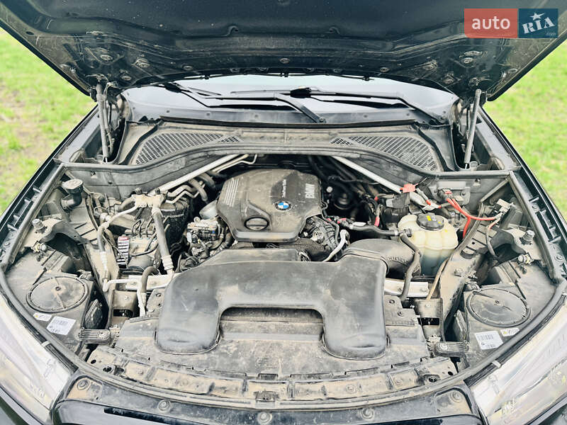 Внедорожник / Кроссовер BMW X5 2016 в Днепре