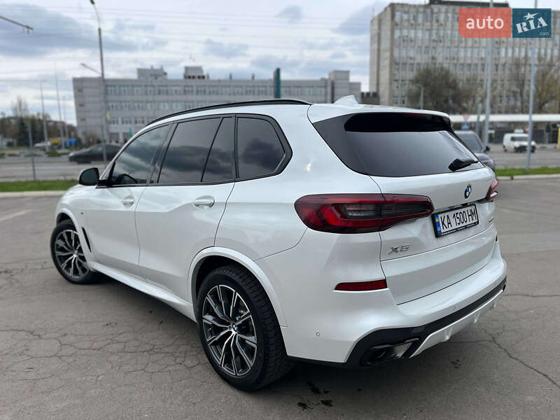 Внедорожник / Кроссовер BMW X5 2022 в Днепре
