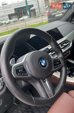 Внедорожник / Кроссовер BMW X5 2022 в 