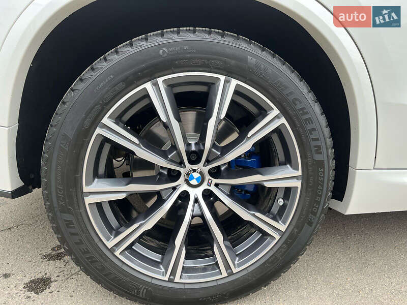 Внедорожник / Кроссовер BMW X5 2022 в Днепре