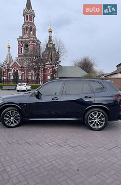 Внедорожник / Кроссовер BMW X5 2020 в 