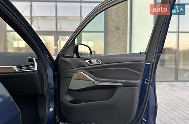 Позашляховик / Кросовер BMW X5 2019 в 