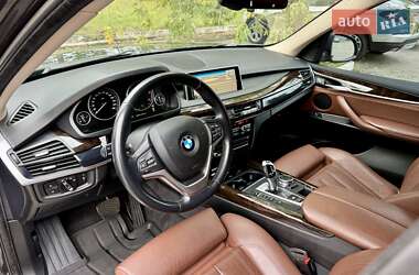 Внедорожник / Кроссовер BMW X5 2015 в 