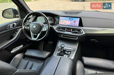 Позашляховик / Кросовер BMW X5 2018 в 
