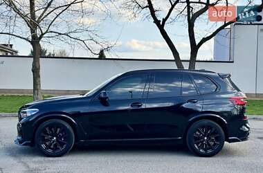 Позашляховик / Кросовер BMW X5 2018 в 