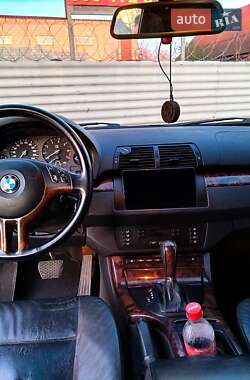 Внедорожник / Кроссовер BMW X5 2002 в 