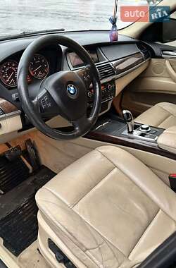 Внедорожник / Кроссовер BMW X5 2007 в 