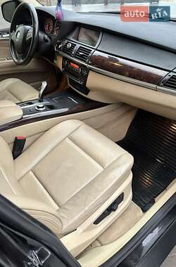 Внедорожник / Кроссовер BMW X5 2007 в 
