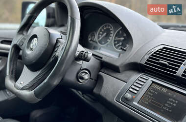 Позашляховик / Кросовер BMW X5 2005 в 