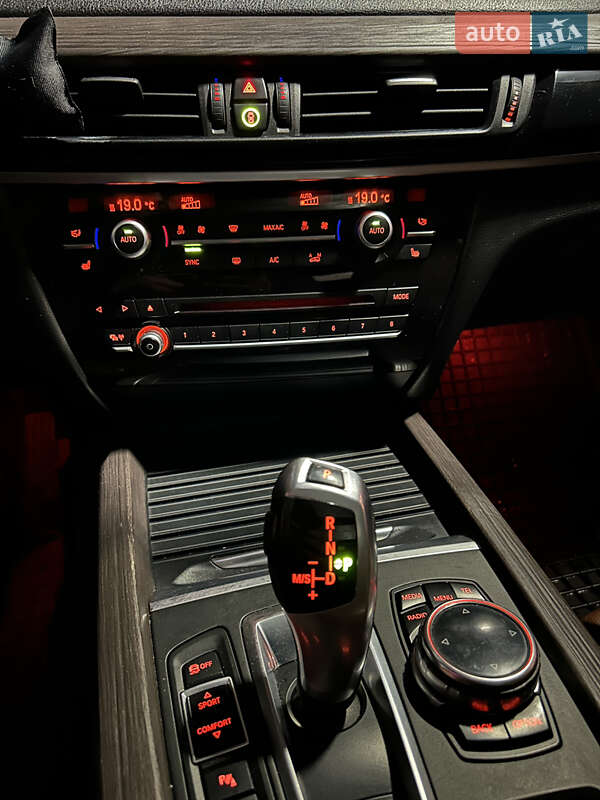Позашляховик / Кросовер BMW X5 2014 в Хмельницькому