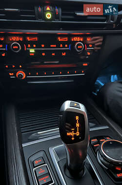 Внедорожник / Кроссовер BMW X5 2014 в 