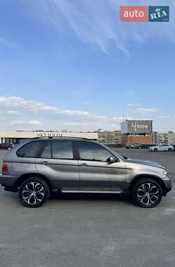 Внедорожник / Кроссовер BMW X5 2004 в 