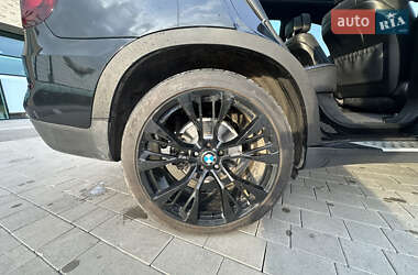 Позашляховик / Кросовер BMW X5 2013 в 