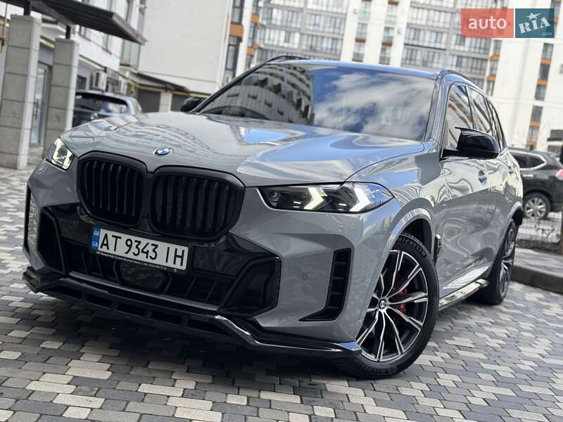 Внедорожник / Кроссовер BMW X5 2023 в 