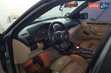 Позашляховик / Кросовер BMW X5 2004 в 