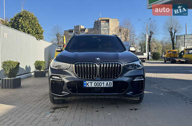 Внедорожник / Кроссовер BMW X5 2018 в 