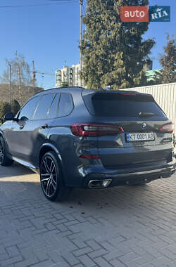 Внедорожник / Кроссовер BMW X5 2018 в 
