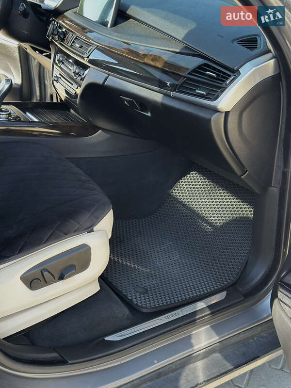 Позашляховик / Кросовер BMW X5 2013 в Івано-Франківську