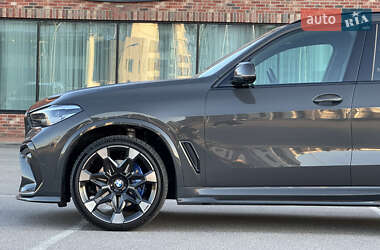 Внедорожник / Кроссовер BMW X5 2021 в 