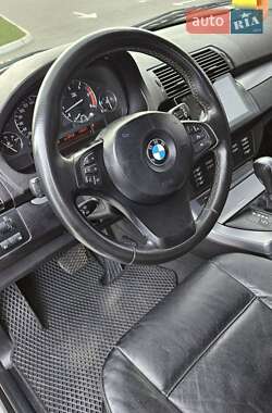 Внедорожник / Кроссовер BMW X5 2004 в 
