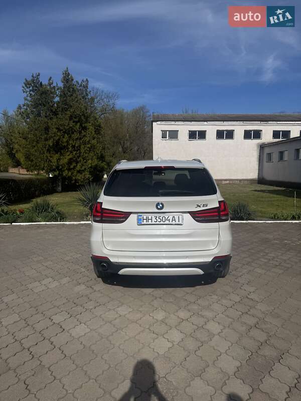 Внедорожник / Кроссовер BMW X5 2016 в Одессе