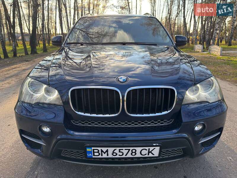 Позашляховик / Кросовер BMW X5 2011 в Охтирці