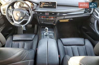 Внедорожник / Кроссовер BMW X5 2015 в 