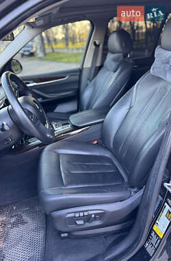 Позашляховик / Кросовер BMW X5 2014 в 