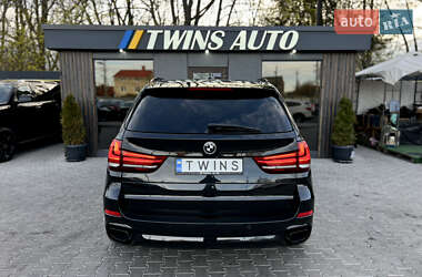 Позашляховик / Кросовер BMW X5 2013 в 
