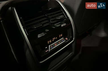 Внедорожник / Кроссовер BMW X5 2020 в 