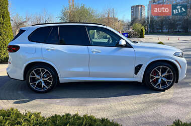 Внедорожник / Кроссовер BMW X5 2024 в 