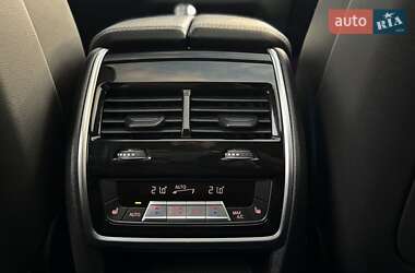 Позашляховик / Кросовер BMW X5 2019 в 