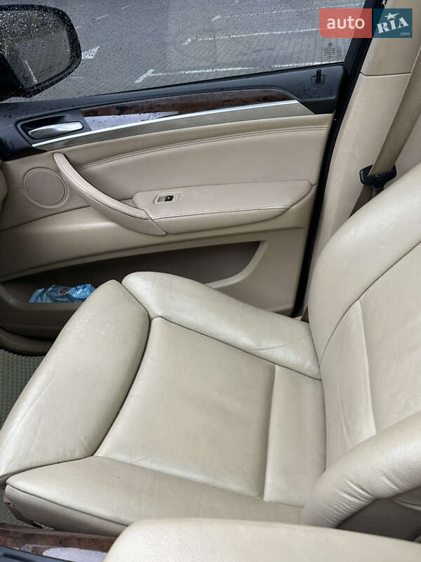 Позашляховик / Кросовер BMW X5 2007 в Шептицькому